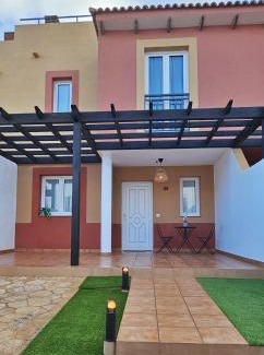 Corralejo House | Evamar House 3 Bedrooms Private Garden and Swimming Pool