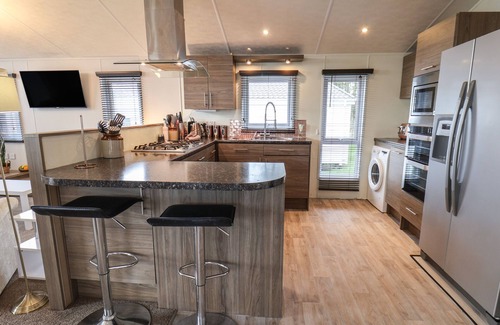 Cayton Bay Cottage | Evergreen Pines