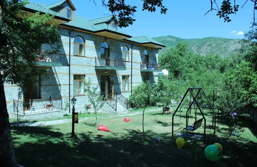 Lahich Hotel | Evim Otel