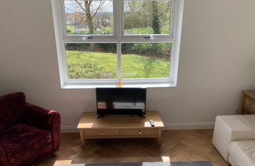 Chapeltown Apartment | Excellent 1 bedroom apartment in Far Headingley
