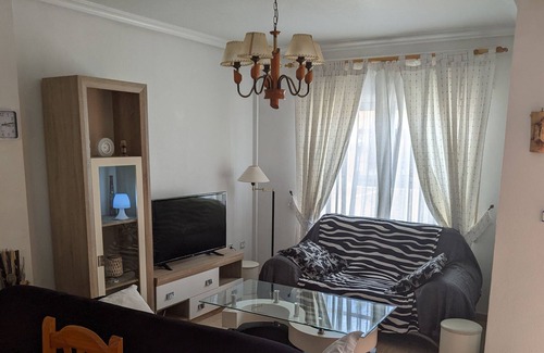 Orihuela Costa Hotel | Excellent 3 bedroom house with everything you need for complete holiday close by