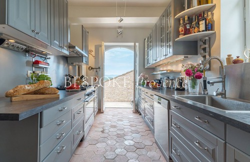 Menerbes House | Exceptional Estate with 2 swimming pools in the charming village of Ménerbes