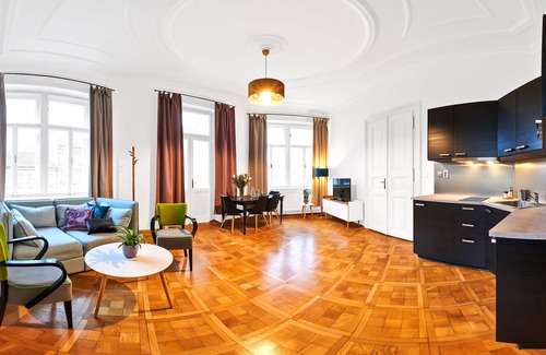 Smichov House | Exceptional home near Vltava and Charles Bridge