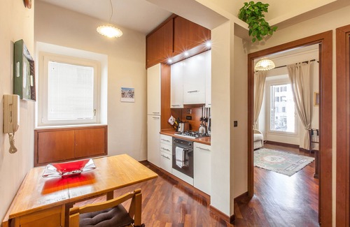 Rione VI Parione Apartment | Exclusive Apartment In The core of Historic Center of Rome - NAVONA Square