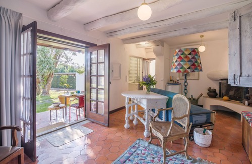 Vila Nova de Gaia Villa | Exclusive villa 1 minute walk from the beach, pool and gardens.