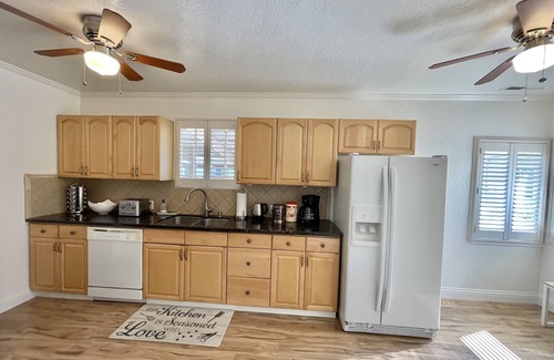 San Jose Apartment | Executive House 3B1.5B Japantown San Jose