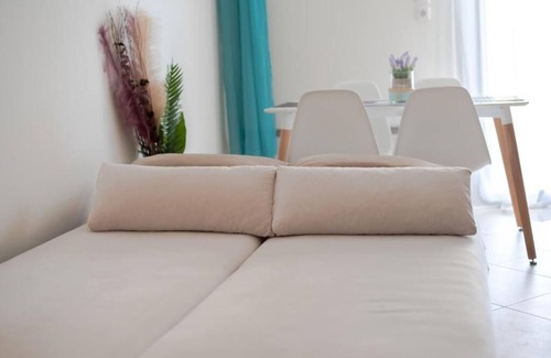 Alexandroupoli Apartment | Exotic Apartment in the Center of Alexandroupolis