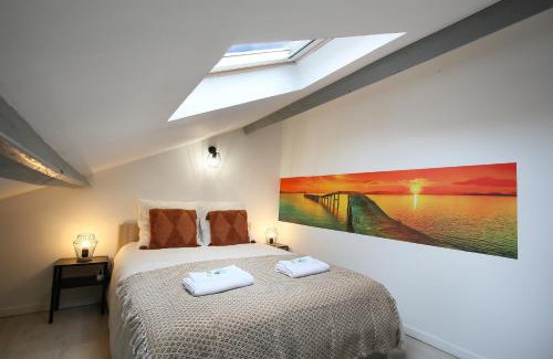 Barriere de Paris Apartment | expat renting - Le Houdini - Confort et Evasion