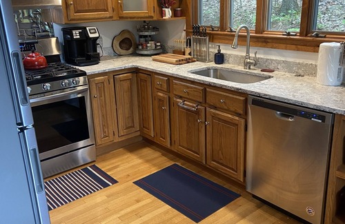 Shapleigh House | Experience the “view” on Square-make family memories-50+ reviews