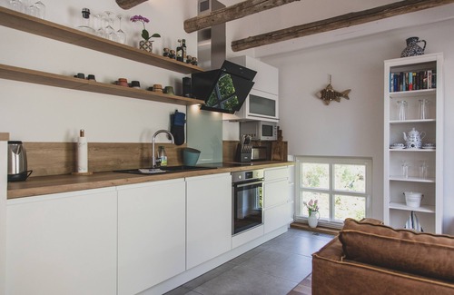 Upleward Apartment | "Experience unforgettable vacation moments at Gulfhof Boomgaarden!"