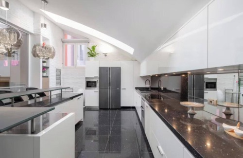 Porta Vittoria Apartment | Experience Unparalleled Luxury in This Prestigious Apartment