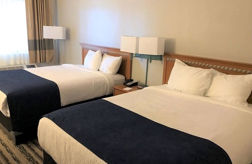 Window Rock Hotel | Explore Navajo Nation! 4 Units Minutes to Navajo Nation Museum! W/Pool Access!