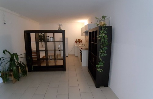 Rudolfsheim-Funfhaus Apartment | Explore Vienna, 2 rooms