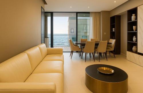 Tel Aviv Promenade Apartment | Exquisite 3B-2BA BeachFront TLV By SweetyGuest