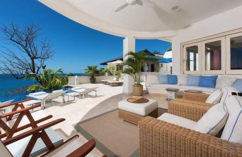 Playa Flamingo House | Exquisite Hilltop Villa with Luxurious Modern Design, Sweeping Ocean Views & Sparkling Infinity Pool