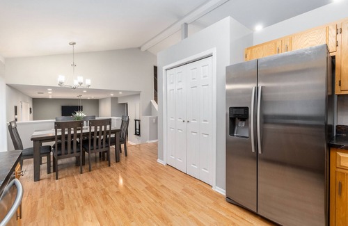 Fox Valley House | Extended Stay Plainfield FHS Rental