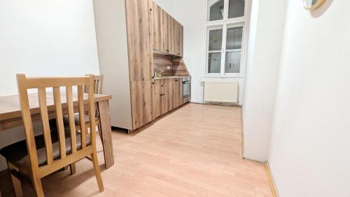 Erdberg Apartment | EZz10