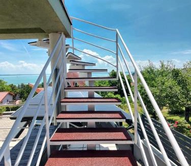 Balatonalmadi Apartment | Fügefa Apartman