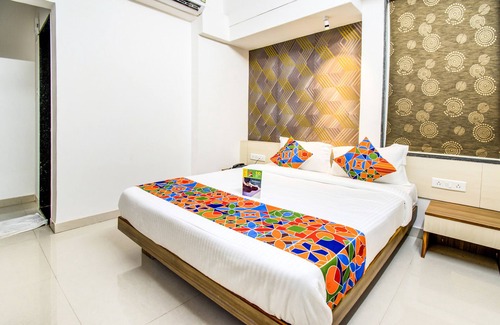 Viman Nagar Hotel | Fabexpress Marvel Bliss