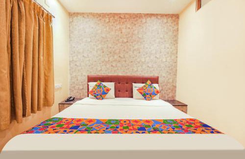 Triplicane Hotel | FabHotel MRV Inn
