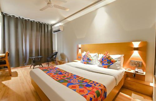 Sualkuchi Hotel | FabHotel Penthouse - A K Dev Road