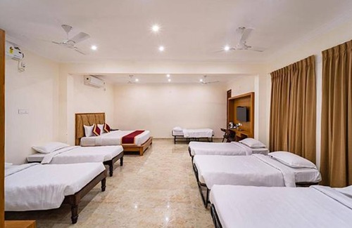 Moratandi Hotel | Fabhotel Prime Ar Phalazzo Resort