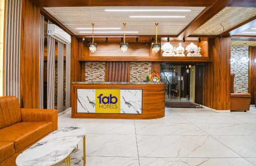 Bhubaneshwar Hotel | FabHotel Sonali Golden Palace - Nr Bhubaneswar Railway Station