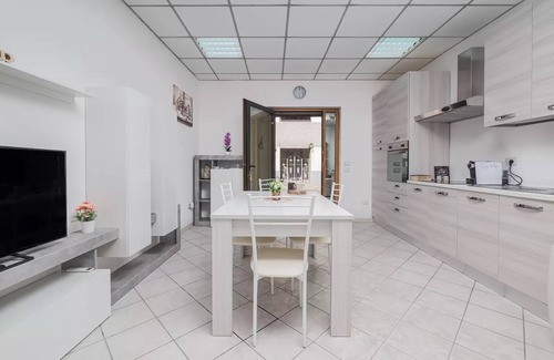 Olbia City Centre Apartment | Fabulous downtown apartment with kitchen, bedroom and bathroom