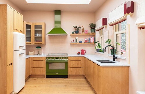 City Centre Dublin House | Fabulous Home with Sauna, Courtyard & Walking distance to Dublin City!