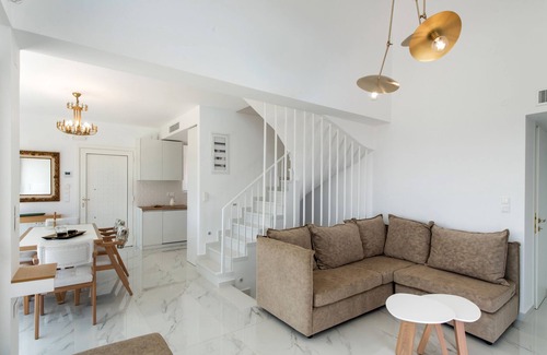 Agios Ioannis Villa | Fabulous modern villa w/private pool and stunning seaviews, next to the beach