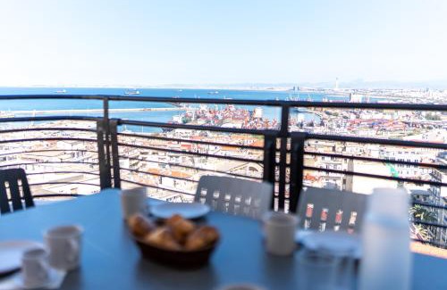 Algiers Apartment | Face à la Baie, Vue Panoramique