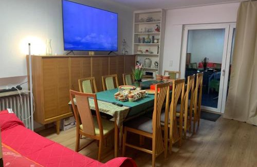 Oberdorla House | Fair House Near Düsseldorf- 5 Bedrooms, Garden, Terrace Parking