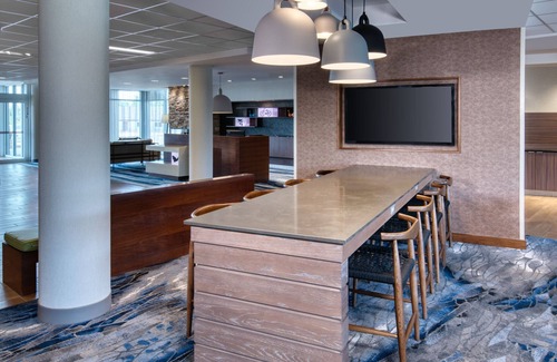 Moncton Hotel | Fairfield Inn & Suites by Marriott Moncton