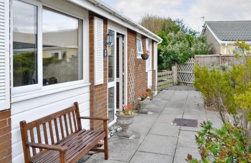 Fairbourne House | Fairlawns