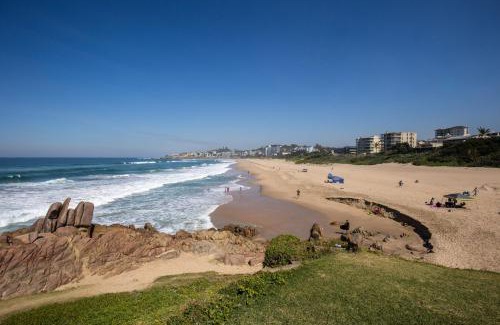 Manaba Beach Apartment | Fairview House
