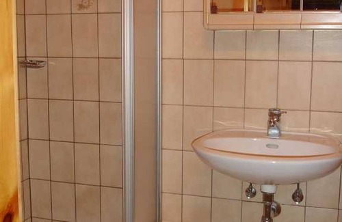 Sankt Lorenz Apartment | Falcon apartment with balcony, very cozy! - Anna Laireiter