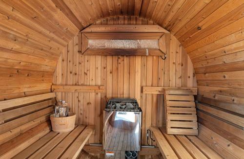 Lakeside House | Fallen Oaks