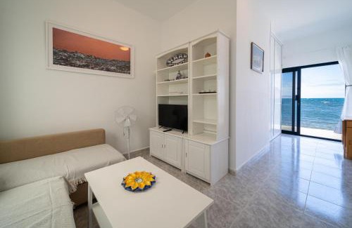 Caleta de Famara Apartment | Famara Home Beach