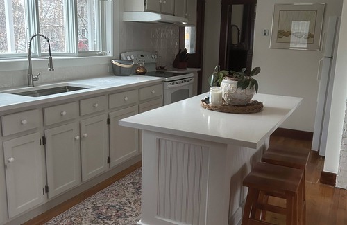 Barnston-Ouest House | family and pet friendly