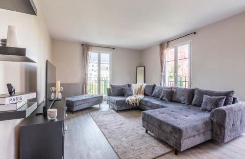 Chessy Apartment | Family Apartment DisneyLand 90m2 - 150m RER A Val d Europe