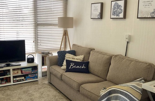 Venus Bay House | Family Beach House- Walking distance to both the beach & the shops