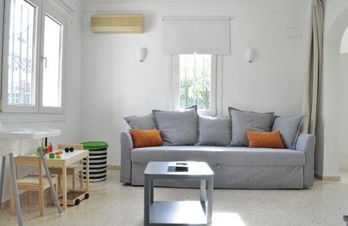 Molinell House | Family Beach Villa Rubens