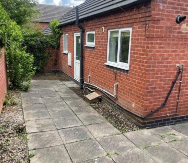 Wellington House | Family Bungalow sleeps 4