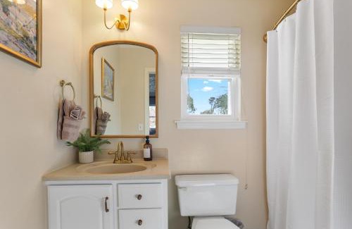 Whitemarsh Island House | Family & dog-friendly house w pool & entertainment galore! Halfway to Downtown Savannah and Tybee Beach
