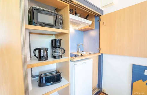 Saint-Pierre-la-Mer House | Family-Friendly Beachfront Serenity: Cozy Units w/Kitchen & Sea Views
