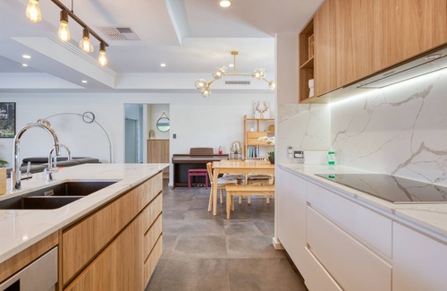 Como House | Family Friendly Como Delight!