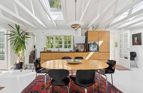 Rageleje House | Family-friendly cottage near beach & nature