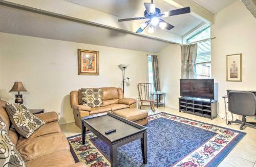 North Dallas House | Family-Friendly Dallas Townhouse with Private Patio!