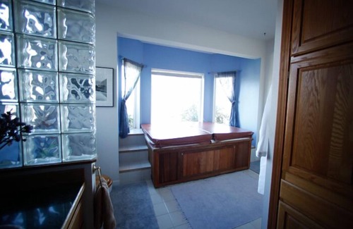 Hood River House | Family Friendly Home In Vineyard