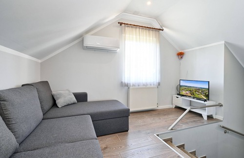 Sveti Kriz House | Family friendly house with a parking space Tuheljske Toplice, Zagorje (K-21109)